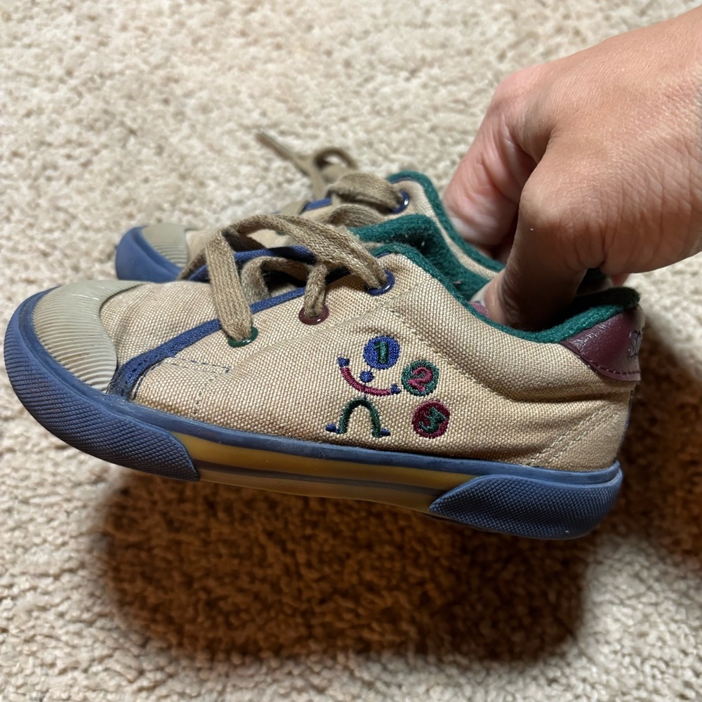 Vintage stride rite size 7.5
